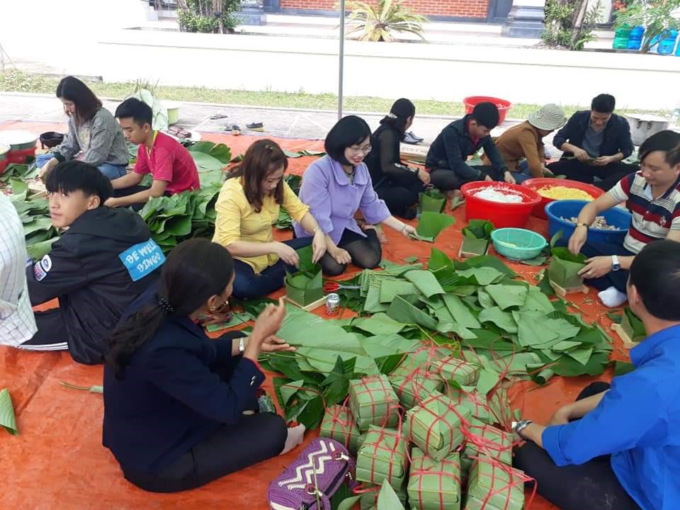 Đầm ấm lễ hội bánh chưng vì người nghèo ở Ba Đồn - ảnh 3