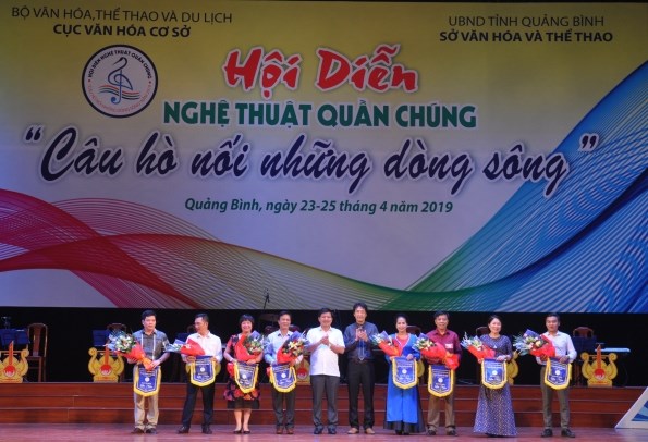 Cất cao “Câu hò nối những dòng sông” năm 2019 - ảnh 1