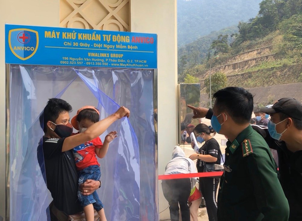 Đơn vị khai thác tuyến du lịch hang Sơn Đoòng hỗ trợ 520 triệu đồng phòng, chống dịch Covid-19 - ảnh 2