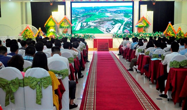 Thị xã Ba Đồn ưu tiên phát triển thương mại dịch vụ - ảnh 1