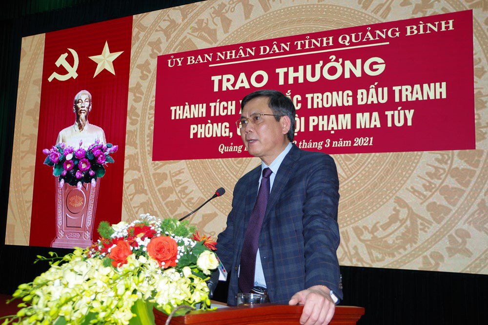 Khen thưởng thành tích phá chuyên án về ma túy xuyên biên giới - ảnh 2