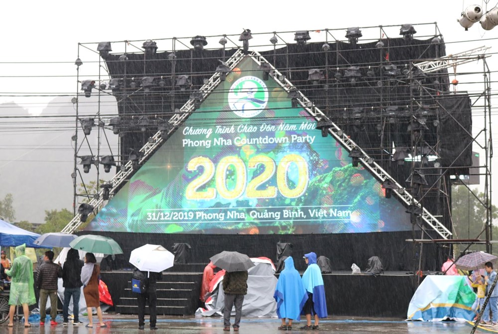 Đến Phong Nha vui hội chào đón năm mới 2020 - ảnh 1
