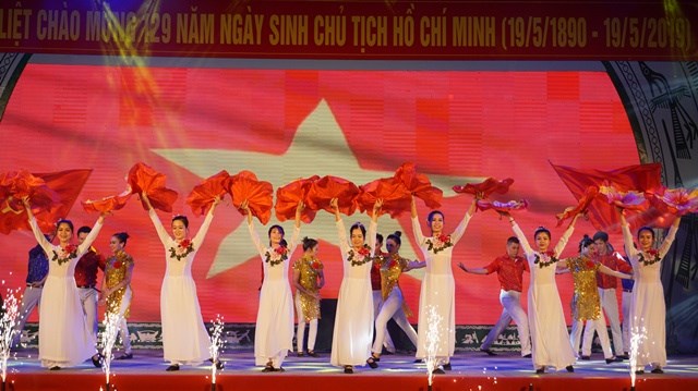 Bế mạc Liên hoan tuyên truyền lưu động “Trường Sơn- Con đường huyền thoại” - ảnh 2