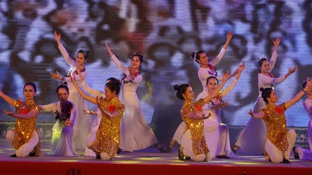 Bế mạc Liên hoan tuyên truyền lưu động “Trường Sơn- Con đường huyền thoại” - ảnh 10