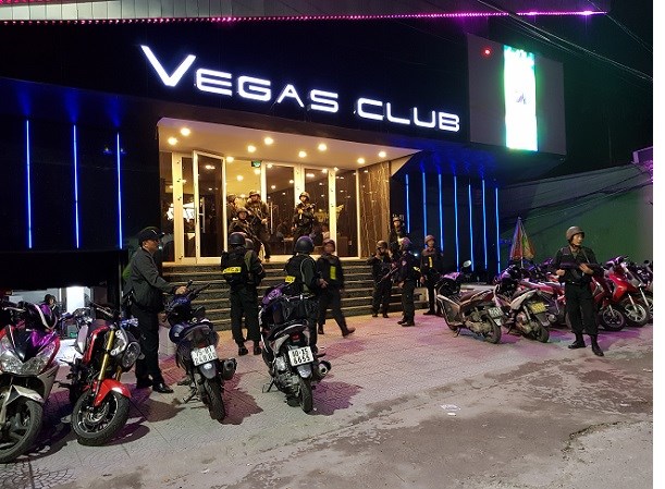 Phá đường dây ma túy ở quán bar lớn nhất Huế - ảnh 1