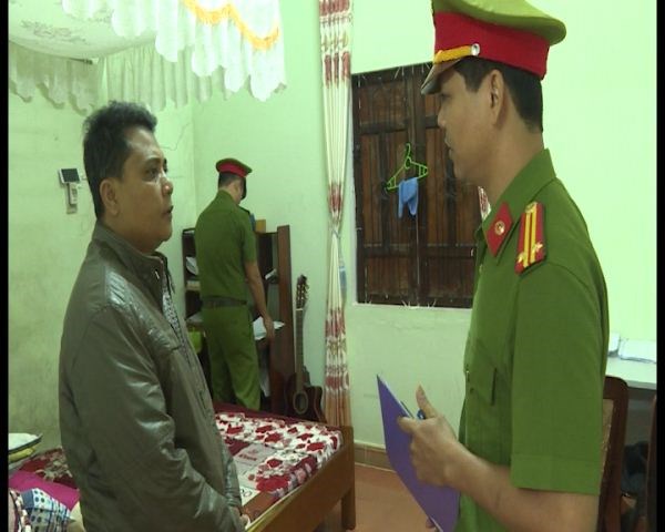 Khởi tố cán bộ bưu điện lừa đảo chiếm đoạt hơn 11 tỉ đồng - ảnh 1