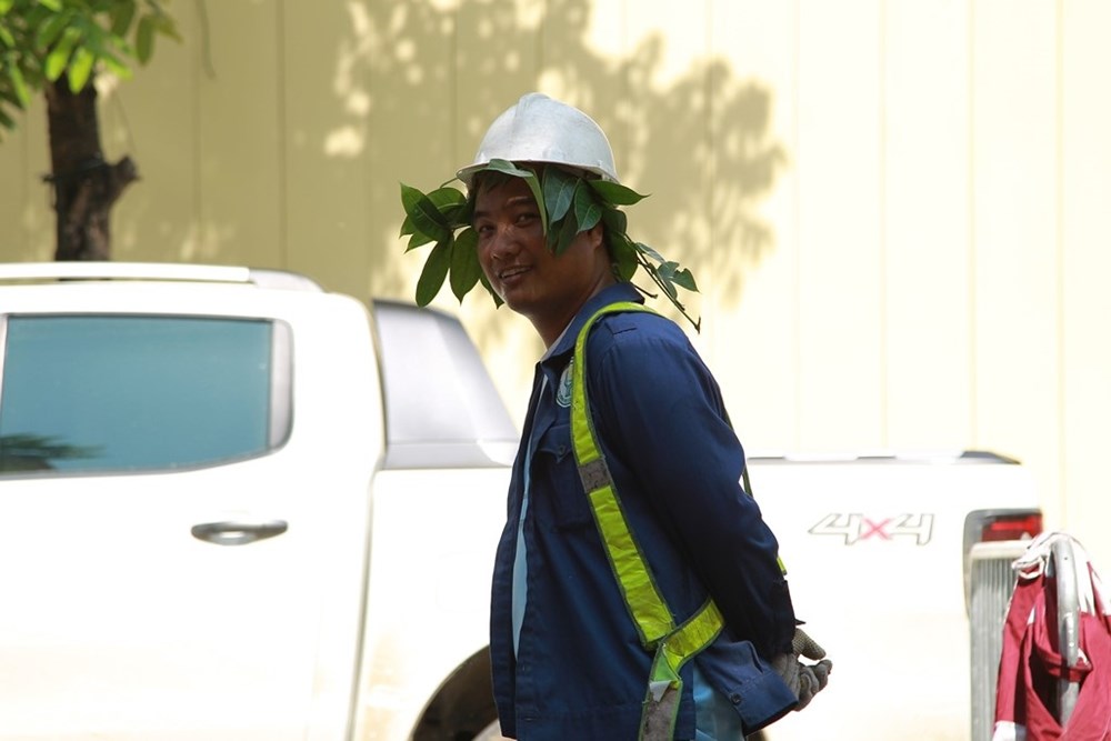 Người Hà Nội đang  “bỏ phố lên núi” vì nắng nóng - ảnh 3