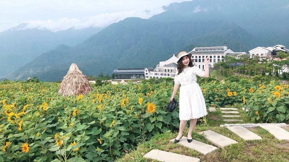 Người Hà Nội đang  “bỏ phố lên núi” vì nắng nóng - ảnh 5