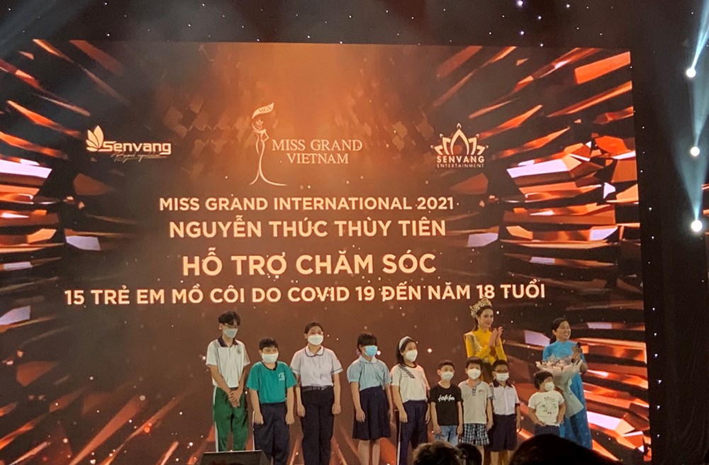 Hoa hậu Thùy Tiên: “Mình phải cố gắng hơn, 200 lần, thậm chí 300 lần, để xứng đáng với sự yêu thương của mọi người” - ảnh 6