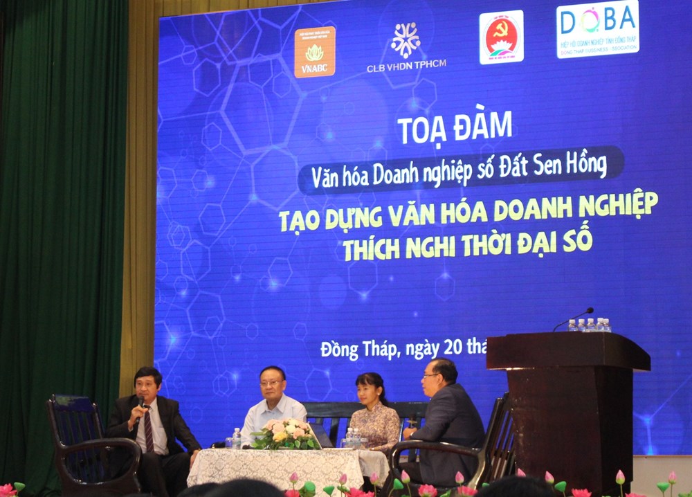 Tọa đàm “Tạo dựng văn hóa doanh nghiệp thích nghi thời đại số” - ảnh 2