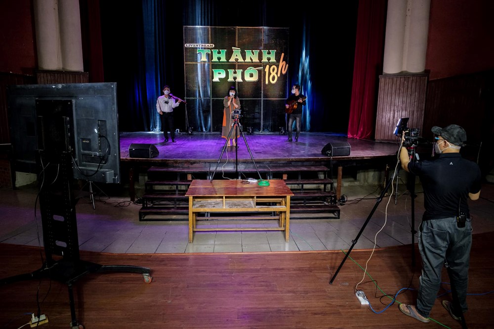 “Thành phố 18h” - Cùng nghệ sĩ lan tỏa năng lượng tích cực - ảnh 3