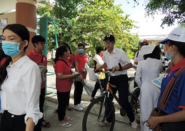 Học sinh, sinh viên Kiên Giang nghỉ học từ 23.3 đến khi có thông báo mới - ảnh 1