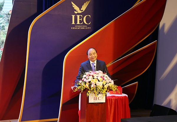 Thủ tướng: "Đào tạo thành công dân toàn cầu nhưng phải lưu giữ văn hóa, lịch sử, con người Việt Nam" - ảnh 2