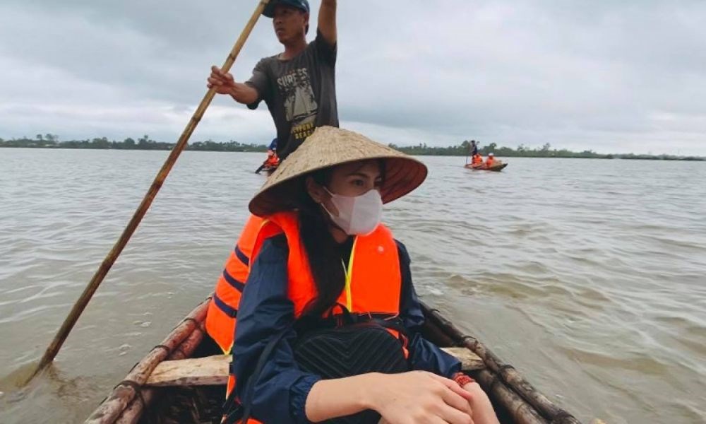 Nghệ sĩ với văn hóa từ thiện: Tấm lòng sao phải “cân đo đong đếm”? - ảnh 1