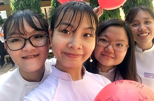 Thí sinh đạt điểm 10 môn Sử sử duy nhất của TP.HCM mơ ước thành giáo viên Ngữ văn - ảnh 2