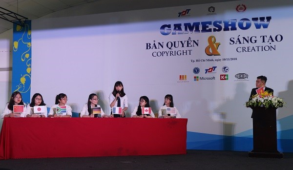 Đội dự thi Trường ĐH Luật TP.HCM giành giải Nhất game show “Bản quyền và sáng tạo” - ảnh 2