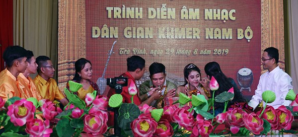 Trình diễn âm nhạc dân gian Khmer Nam Bộ - ảnh 3