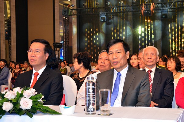 Bông sen Vàng xướng tên "Song lang" - ảnh 2