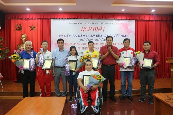 Tuyên dương 26 giáo viên, huấn luyện viên, vận động viên đạt thành tích cao năm 2018 - ảnh 2