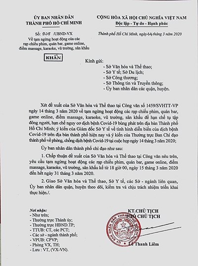 TP.HCM tạm dừng hoạt động chiếu phim, quán bar, massage, vũ trường - ảnh 2