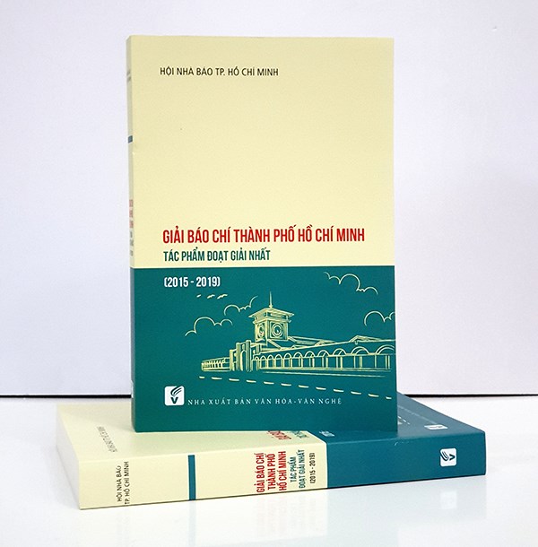Ra mắt tập sách Giải báo chí TP.HCM - Tác phẩm đoạt giải nhất - ảnh 2