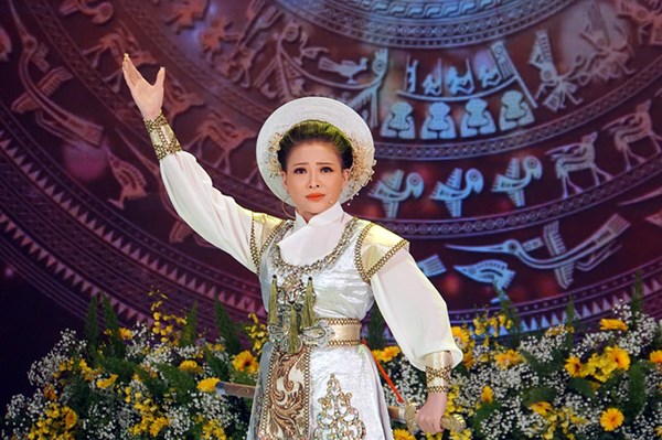 TP.HCM vinh danh 12 công dân trẻ tiêu biểu 2020 - ảnh 2
