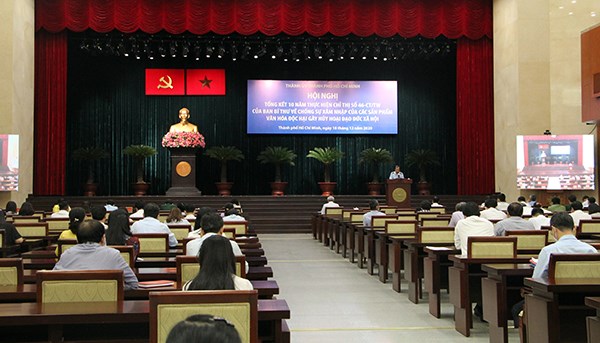 Quản lý văn hóa phẩm trên mạng xã hội còn nhiều hạn chế - ảnh 1