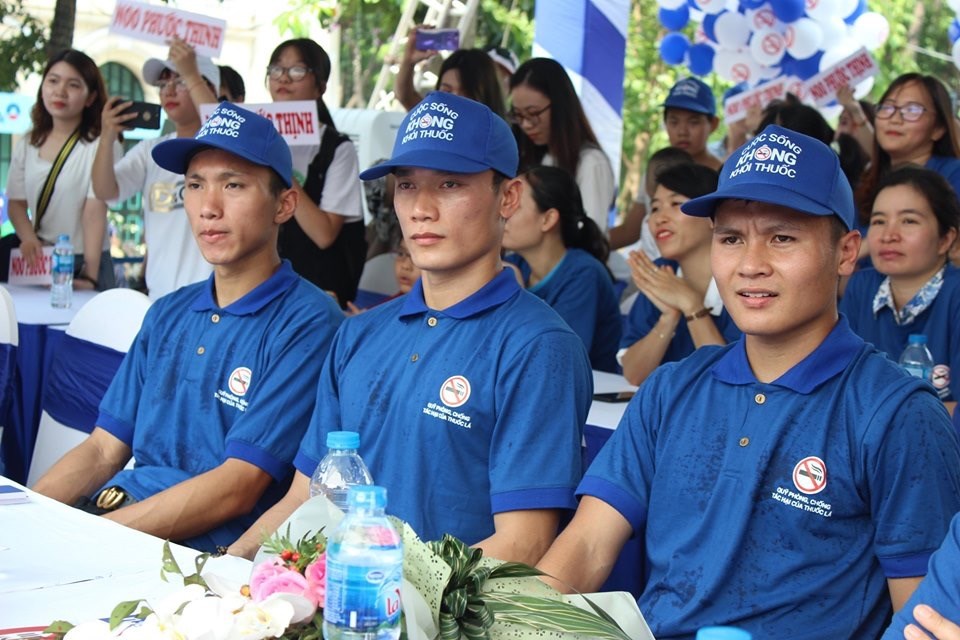 Nhiều cầu thủ bóng đá hưởng ứng Tuần lễ quốc gia không thuốc lá - ảnh 2