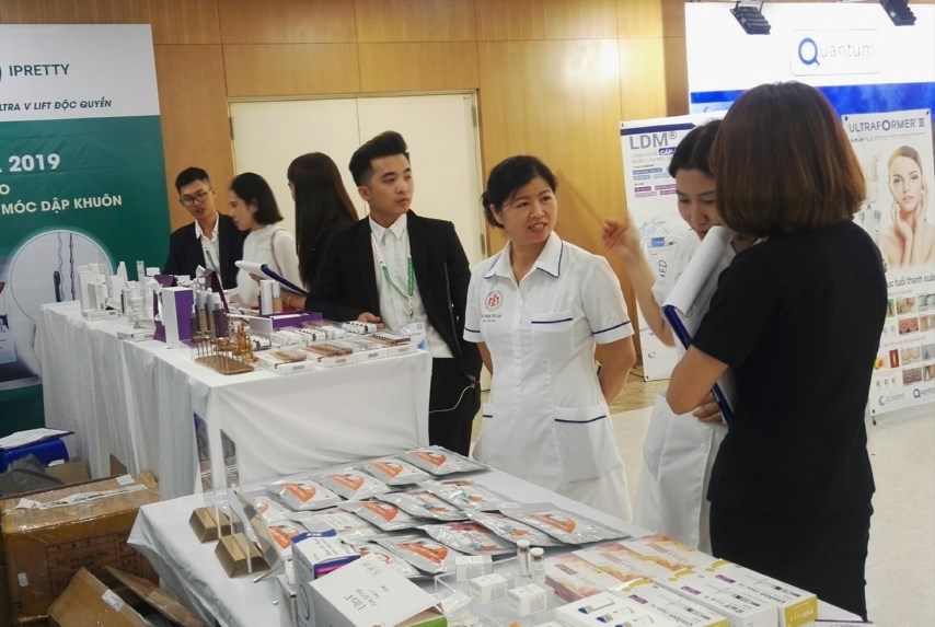 Quan ngại với những cơ sở thẩm mỹ không phép, không được đào tạo bài bản - ảnh 2