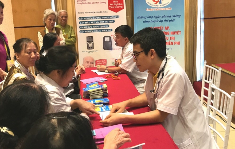 Khám sàng lọc, tư vấn bệnh tăng huyết áp, bệnh tim mạch - ảnh 1