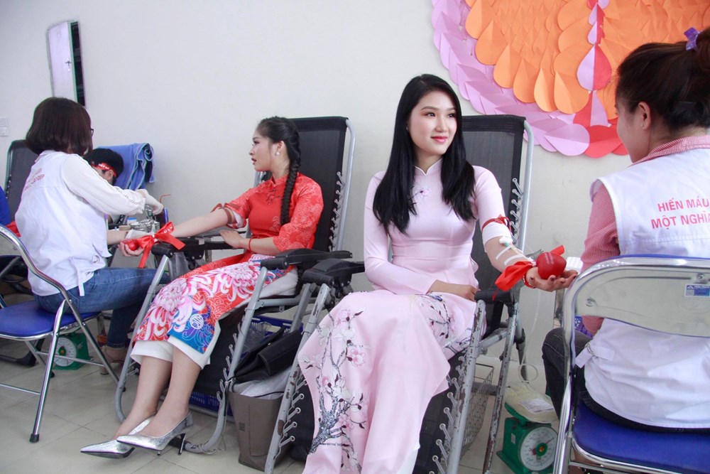 Chăm sóc người hiến máu tình nguyện như chăm sóc “khách hàng” - ảnh 2