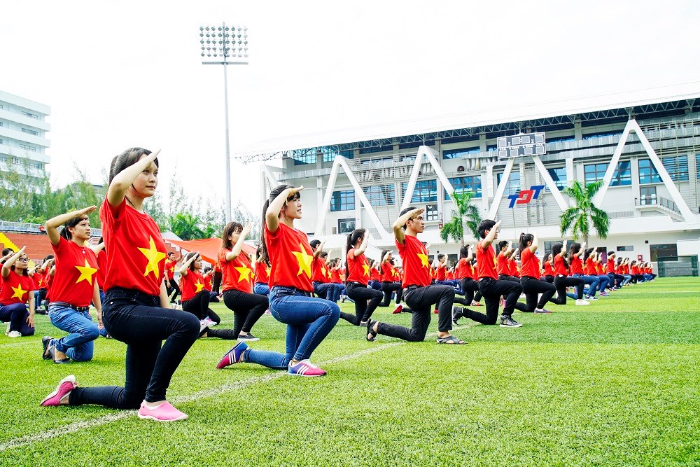 Tổng LĐLĐ Việt Nam: Đảm bảo công tác dạy, học cho sinh viên trường ĐH Tôn Đức Thắng - ảnh 1