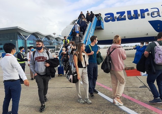 Khánh Hòa đón 37.500 lượt khách trong dịp Tết Dương lịch - ảnh 1