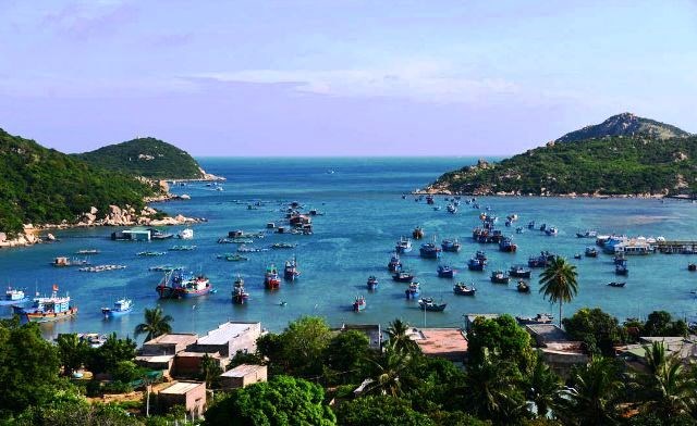 Ninh Thuận: Cần phát huy các thế mạnh, tạo sản phẩm mới để phát triển du lịch - ảnh 2