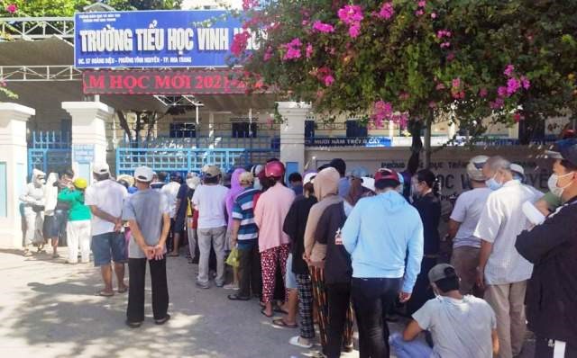 Khánh Hòa kiểm soát chặt người dân ra đường không cần thiết - ảnh 3