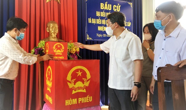 Khánh Hòa: Đảm bảo an toàn phòng, chống dịch Covid -19 tại hầu hết các điểm bầu cử - ảnh 1