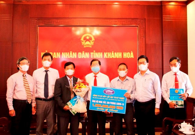 Khánh Hòa: Tiếp nhận hơn 30 tỷ đồng mua vắcxin phòng, chống Covid-19 - ảnh 1