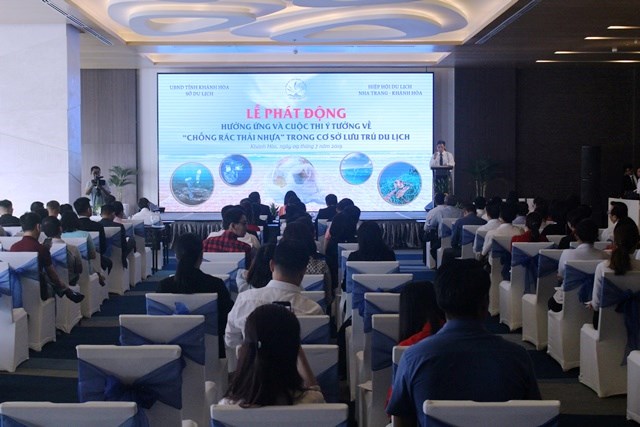 Khánh Hòa: Tích cực chống rác thải nhựa trong cơ sở lưu trú theo chỉ đạo của Thủ tướng Chính phủ - ảnh 1