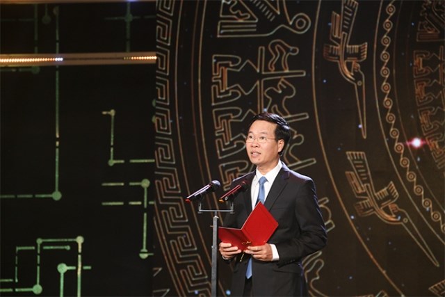 Trưởng Ban Tuyên giáo TƯ: Báo chí phải là bộ lọc đáng tin cậy về mọi vấn đề xã hội - ảnh 1