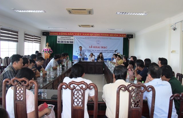20 nghệ sĩ nhiếp ảnh tiêu biểu tham gia sáng tác tại Khánh Hòa - ảnh 2