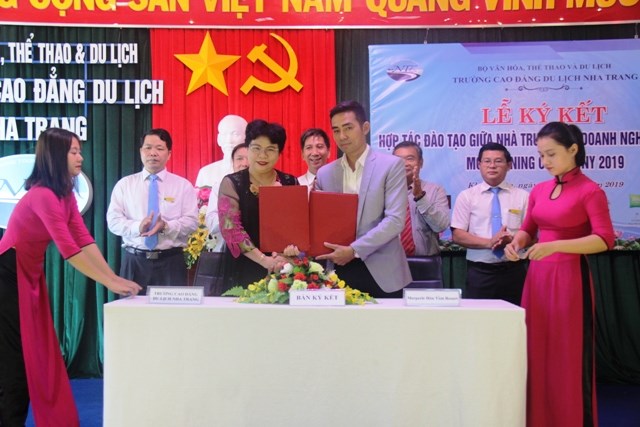 Trường Cao đẳng Du lịch Nha Trang: Liên kết hợp tác đào tạo nguồn nhân lực du lịch - ảnh 1