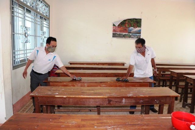 Ninh Thuận:  Cho học sinh nghỉ thêm 4 ngày để phòng, chống dịch vi rút corona - ảnh 1