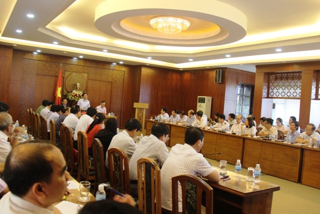 Khánh Hòa: Họp khẩn tìm giải pháp phòng, chống dịch viêm đường hô hấp cấp - ảnh 2