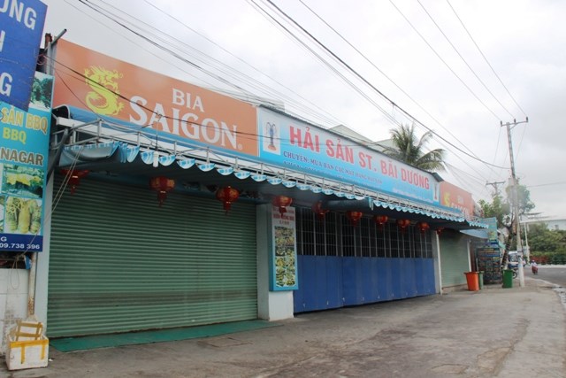 Khánh Hòa: Tạm dừng hoạt động tắm biển, văn hóa, văn nghệ…phòng chống Covid-19 - ảnh 2