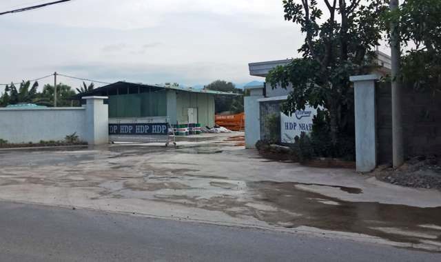 Vụ xe trộn bê tông gây tai nạn chết người ở Khánh Hòa: Trạm trộn bên tông chưa có giấy phép - ảnh 1