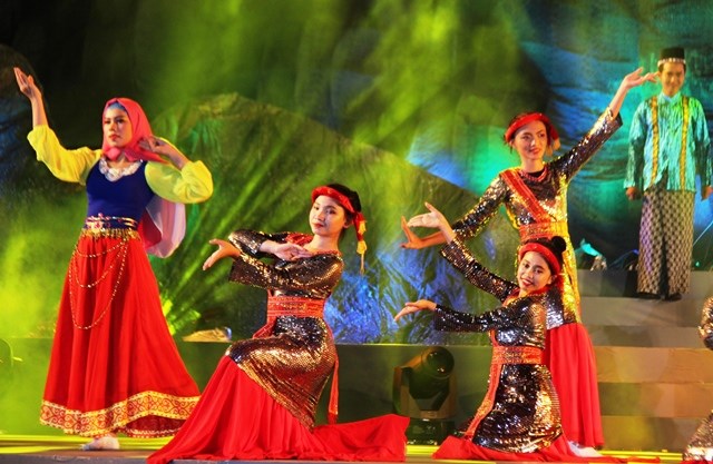 Bế mạc Ngày hội Văn hóa, Thể thao và Du lịch đồng bào Chăm lần thứ V - ảnh 5