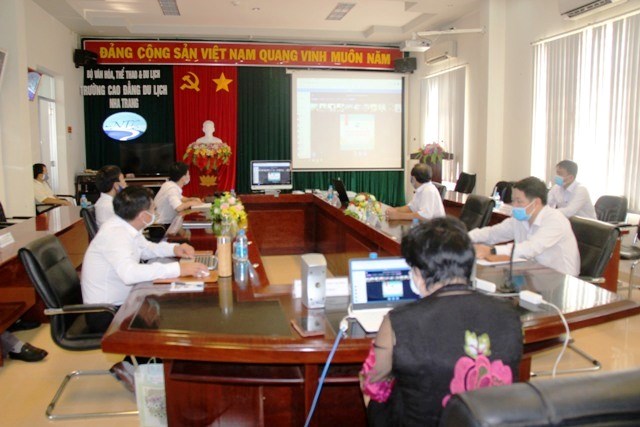 Trường Cao đẳng Du lịch Nha Trang triển khai giảng dạy trực tuyến - ảnh 1