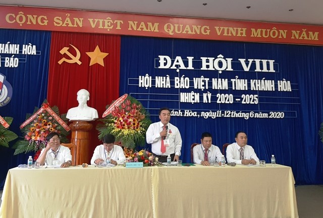 Ông Đoàn Minh Long tiếp tục giữ chức Chủ tịch Hội Nhà báo Việt Nam tỉnh Khánh Hòa - ảnh 2