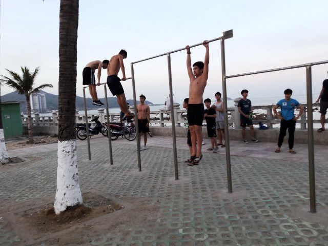 Gần 20 năm, cựu binh ấp ủ đưa môn tập xà đơn vào trường học, cải thiện tầm vóc học sinh - ảnh 2