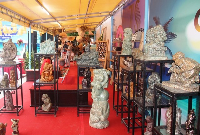 Khánh Hòa: Triển lãm hơn 1.000 hiện vật “Nét đẹp xứ Trầm” - ảnh 2